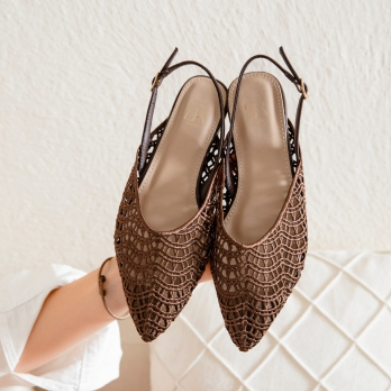 Ballerine slingback à bout pointu
