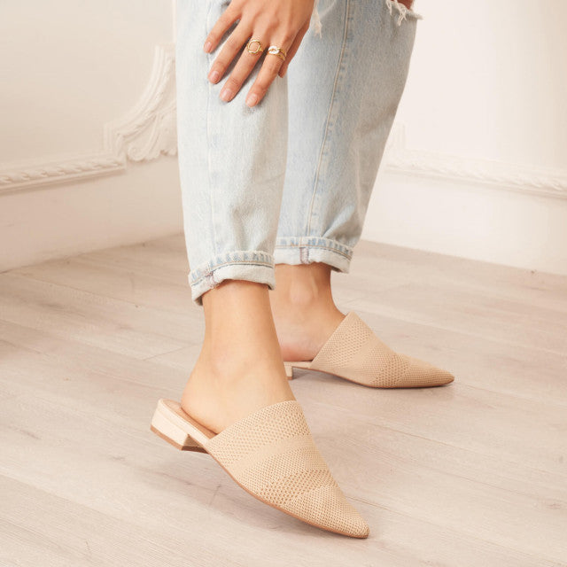 Babouche Pointue en Maille Tricotée