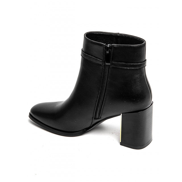 Bottines allient élégance et modernité