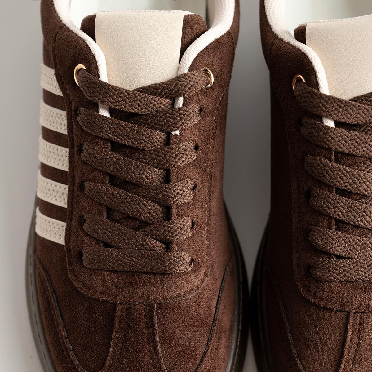 Baskets Rétro "Street-Chic"