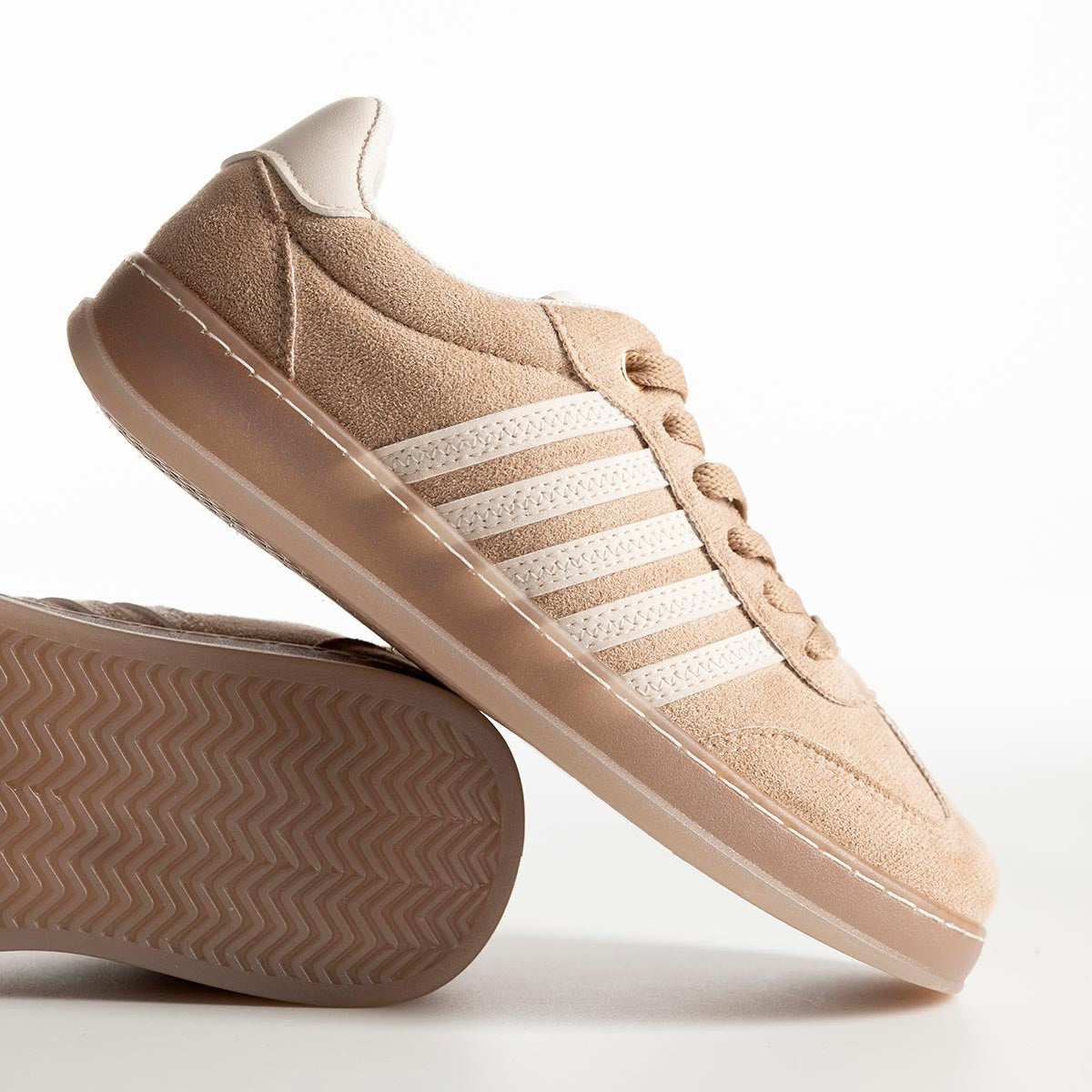 Baskets Rétro "Street-Chic"