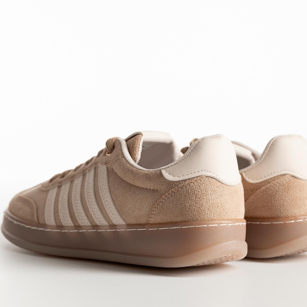 Baskets Rétro "Street-Chic"