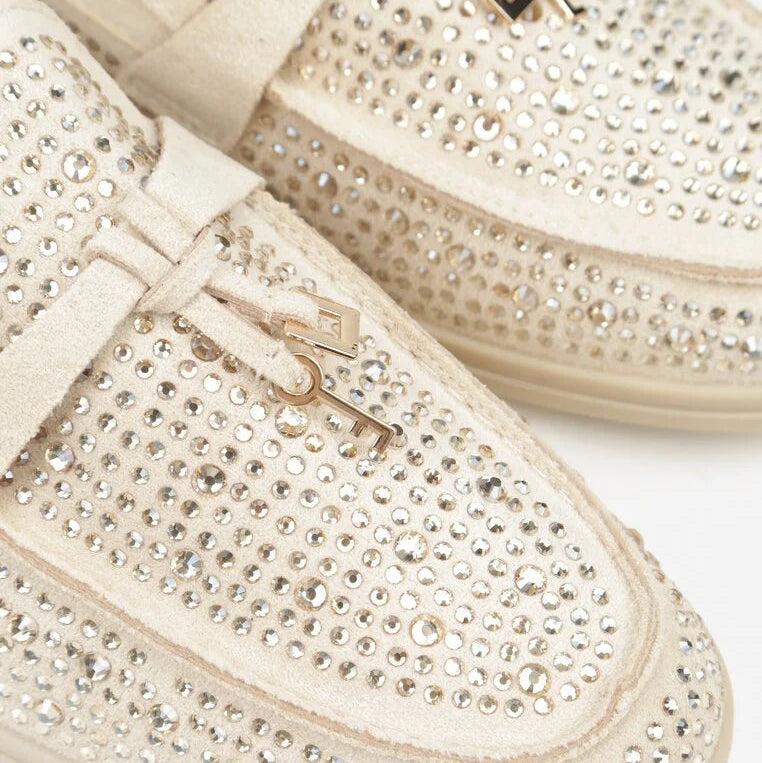 Mocassins ornés de zircons