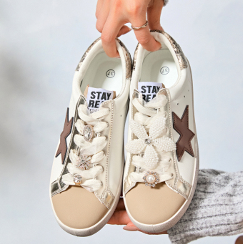 Baskets lacets ruban strassés