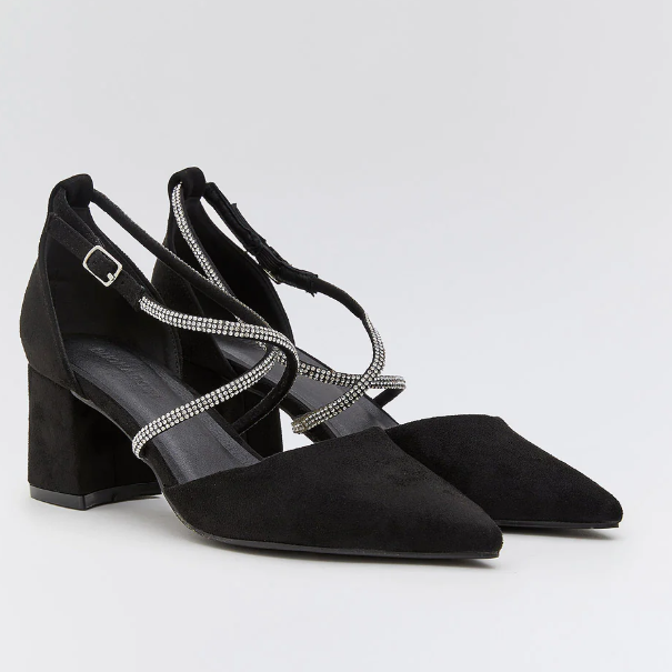Escarpin avec des talons épais