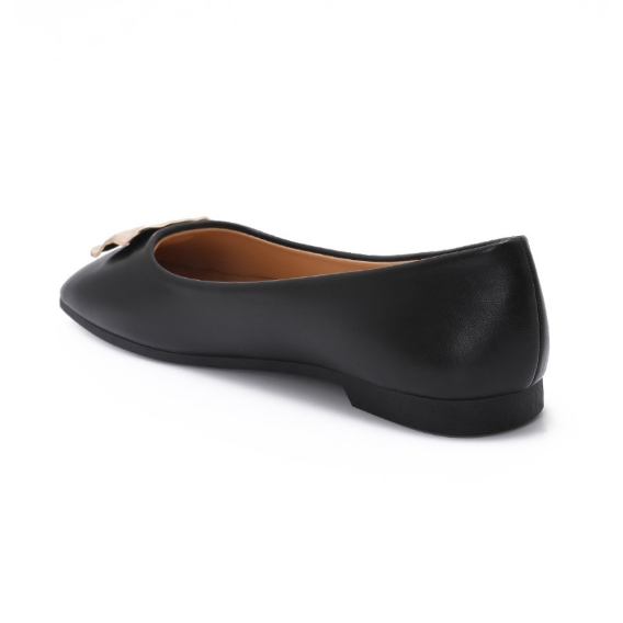 Ballerines à détail métallique