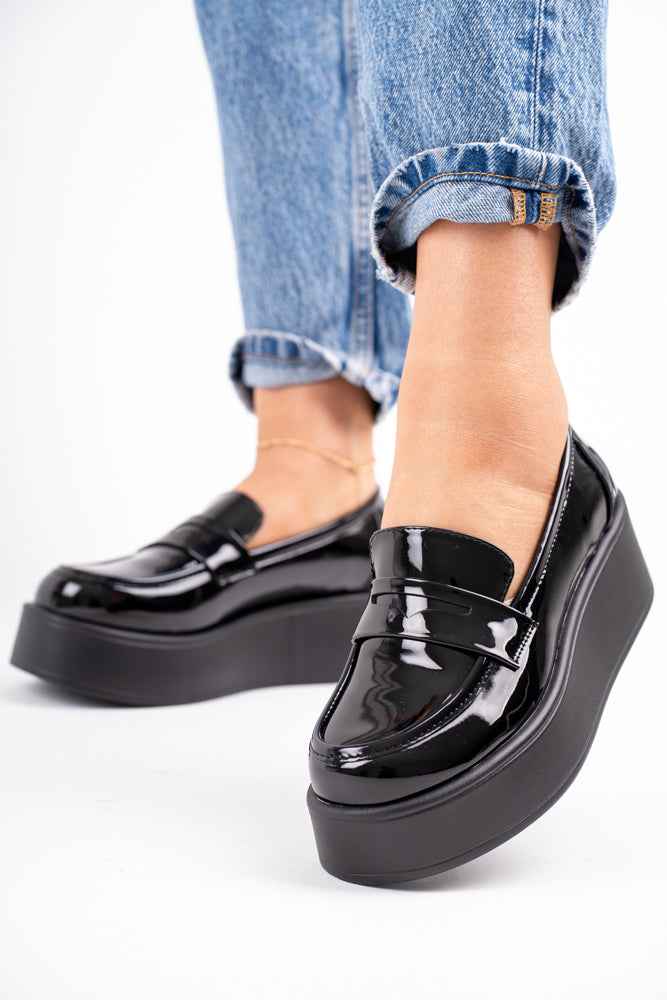 Mocassins à plateforme avec bride décorative