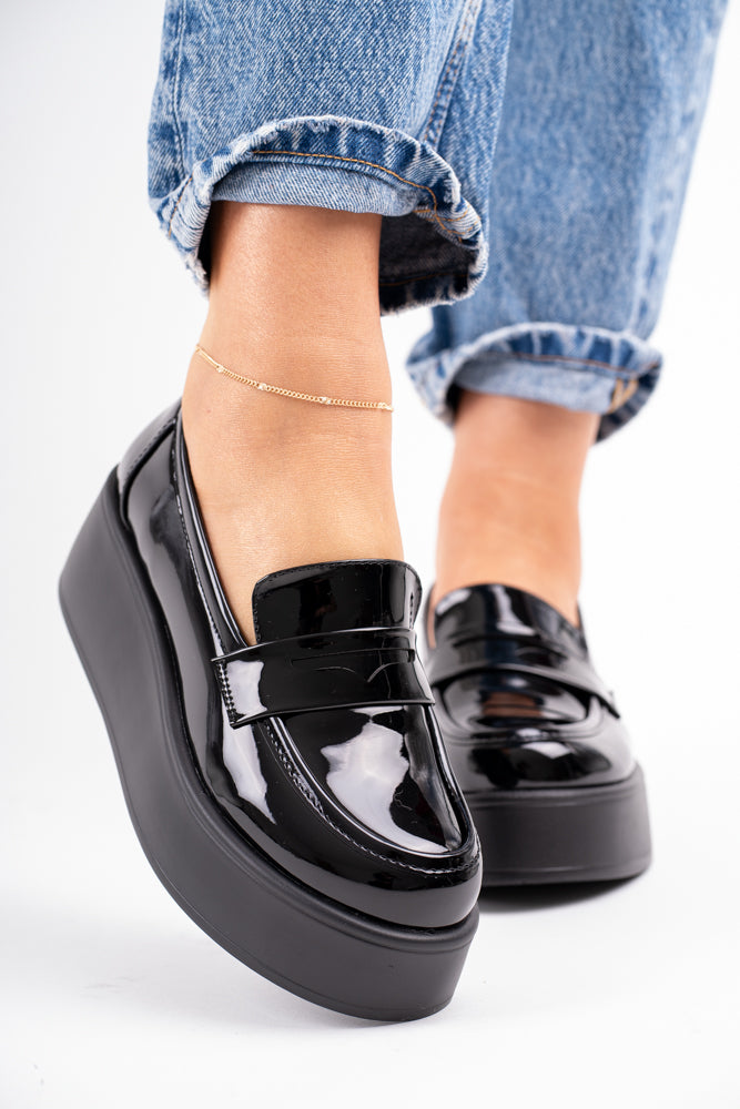 Mocassins à plateforme avec bride décorative