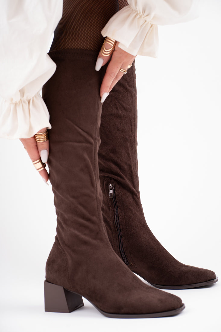 Bottes femme en daim noir à talon bas