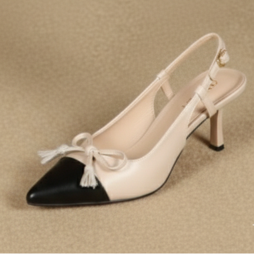 escarpins slingbacks au design sophistiqué et intemporel.