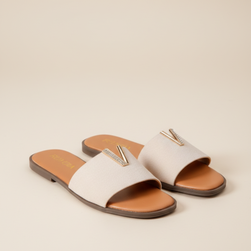 Mules plates en cuir écologique