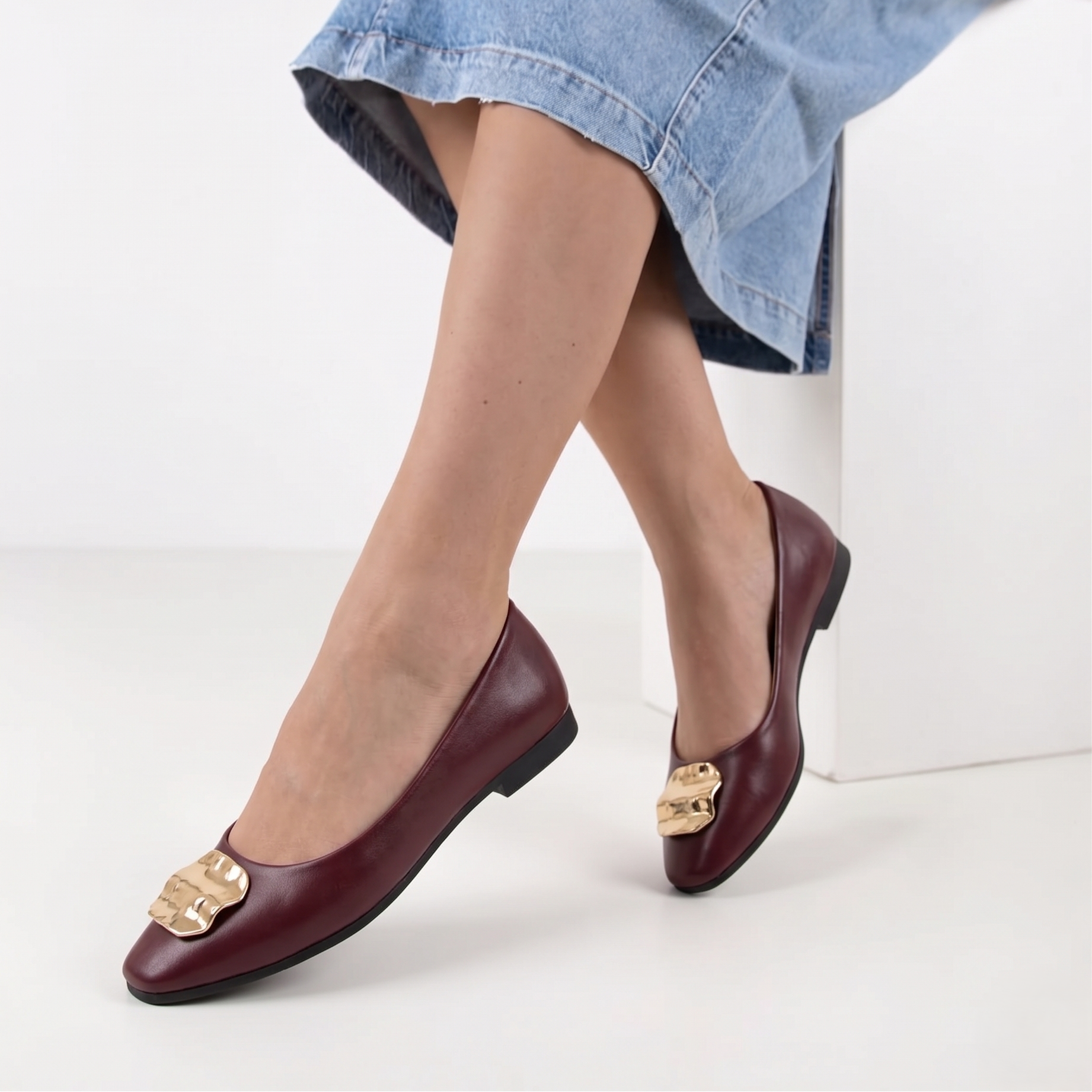 Ballerines à détail métallique