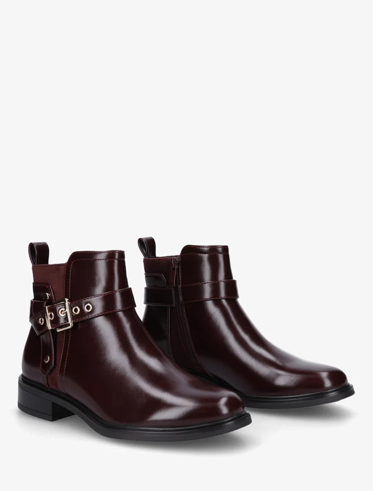 Bottines à talon bloc et boucle