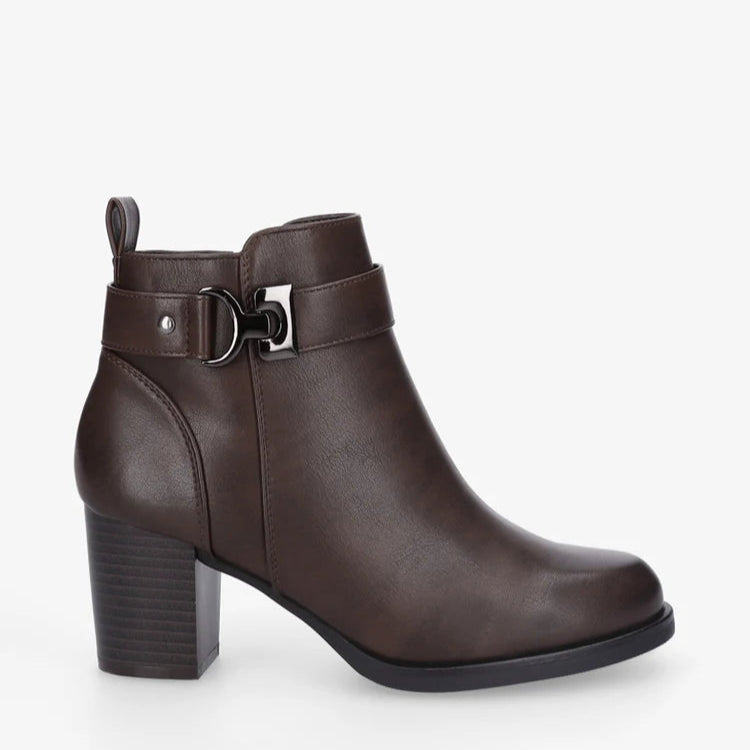 Demi bottes basiques en simili