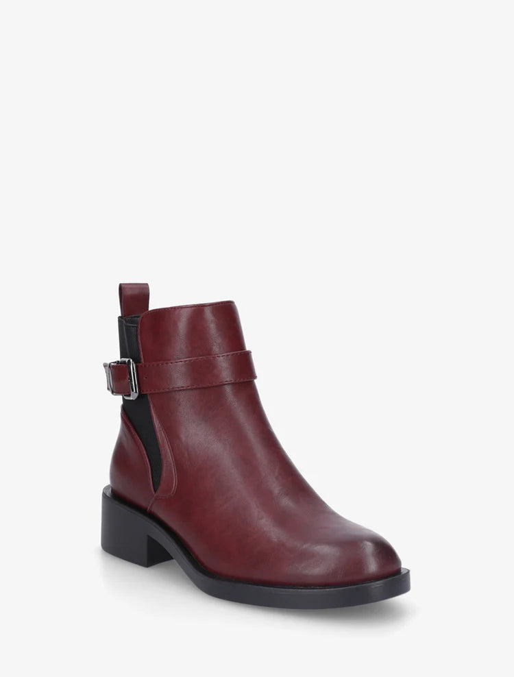 Bottines plates en simili