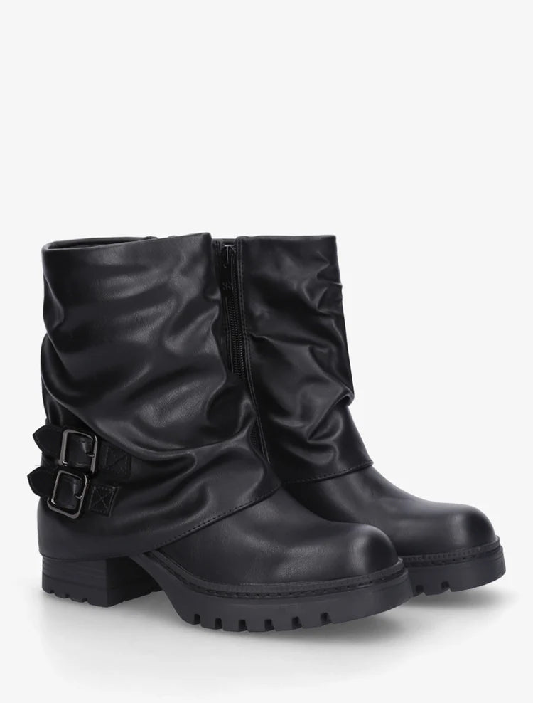 Demi bottes montantes à revers et boucles