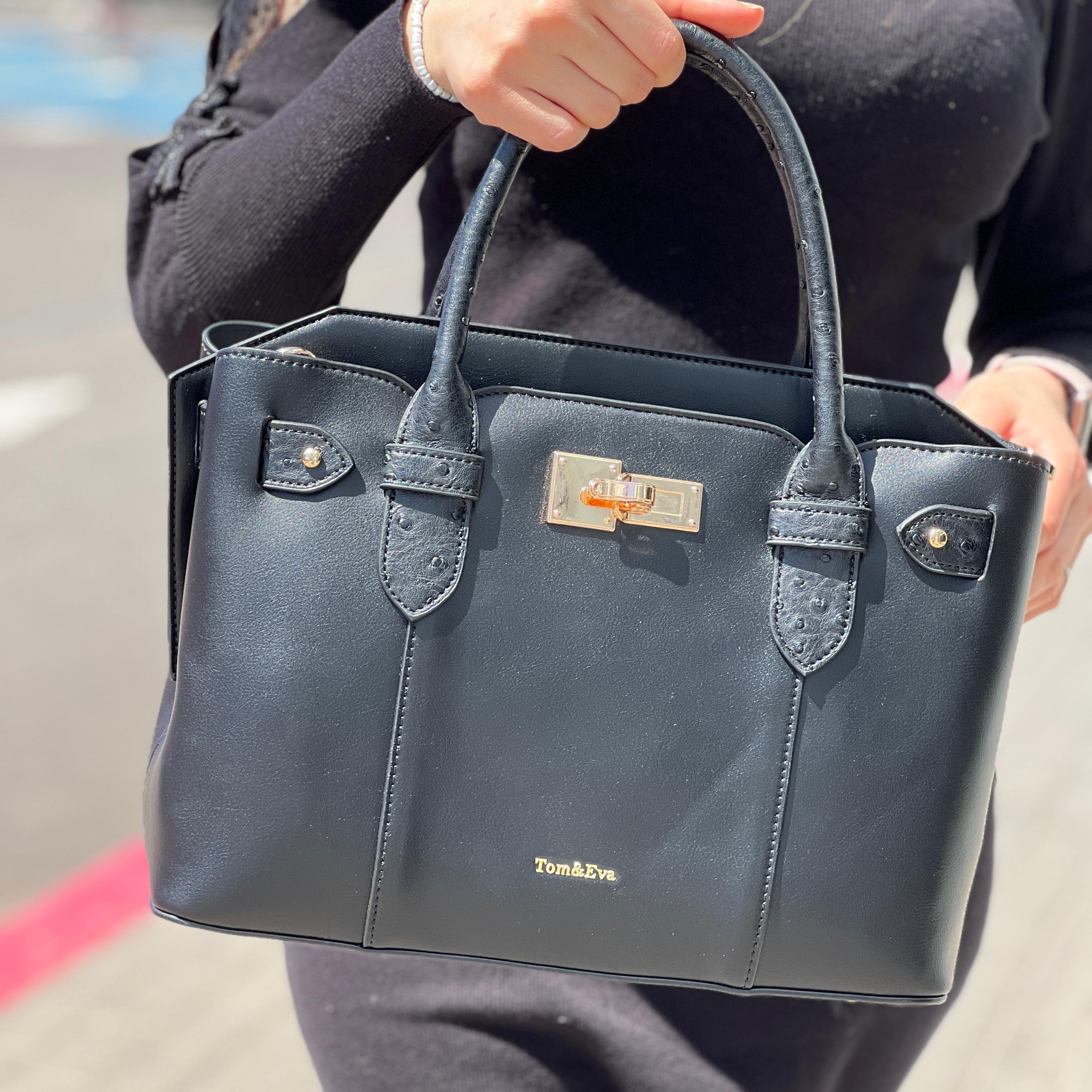 Sac femme structure rigide avec détails bijoux