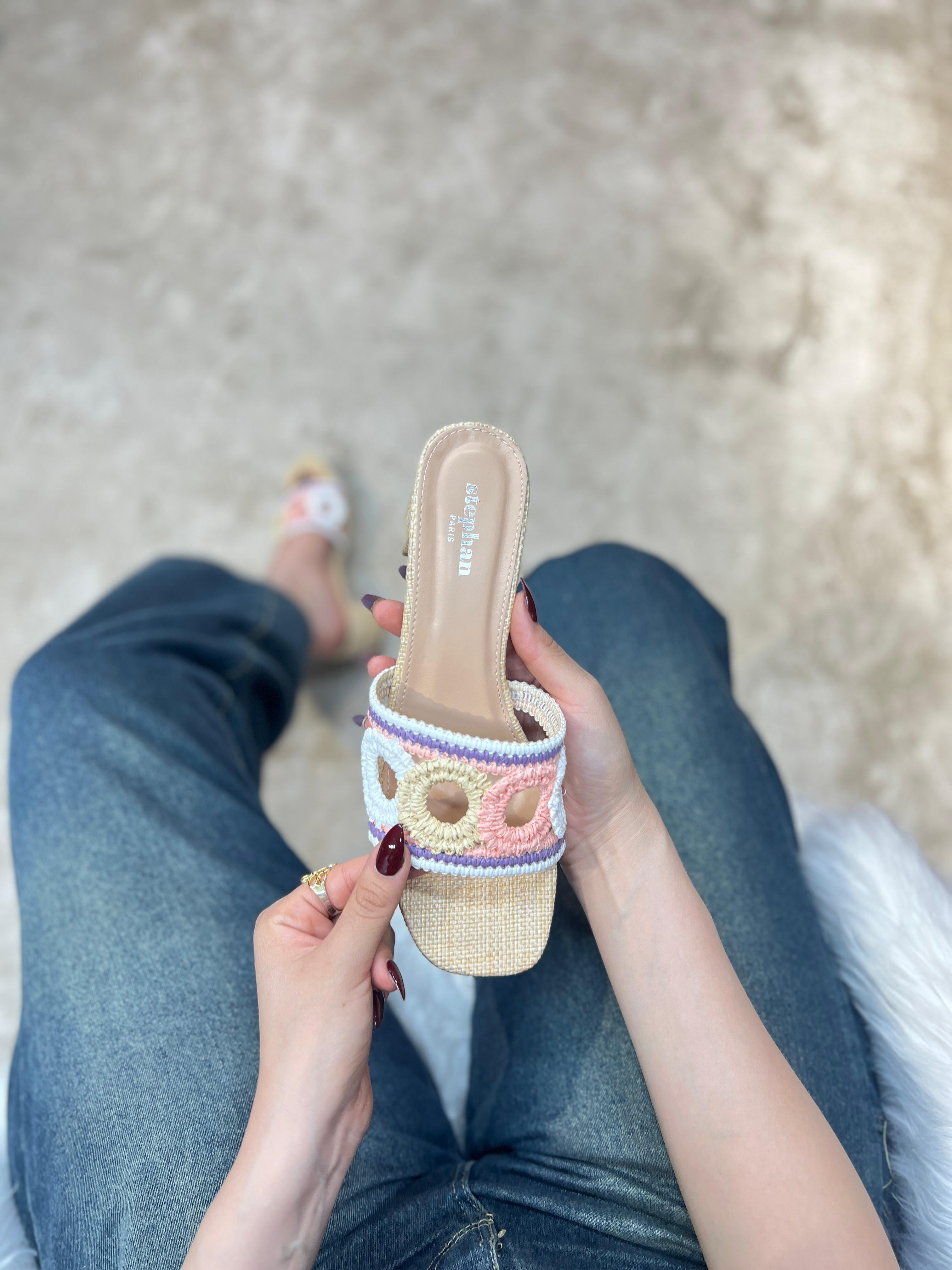 Sandale femme talon carré