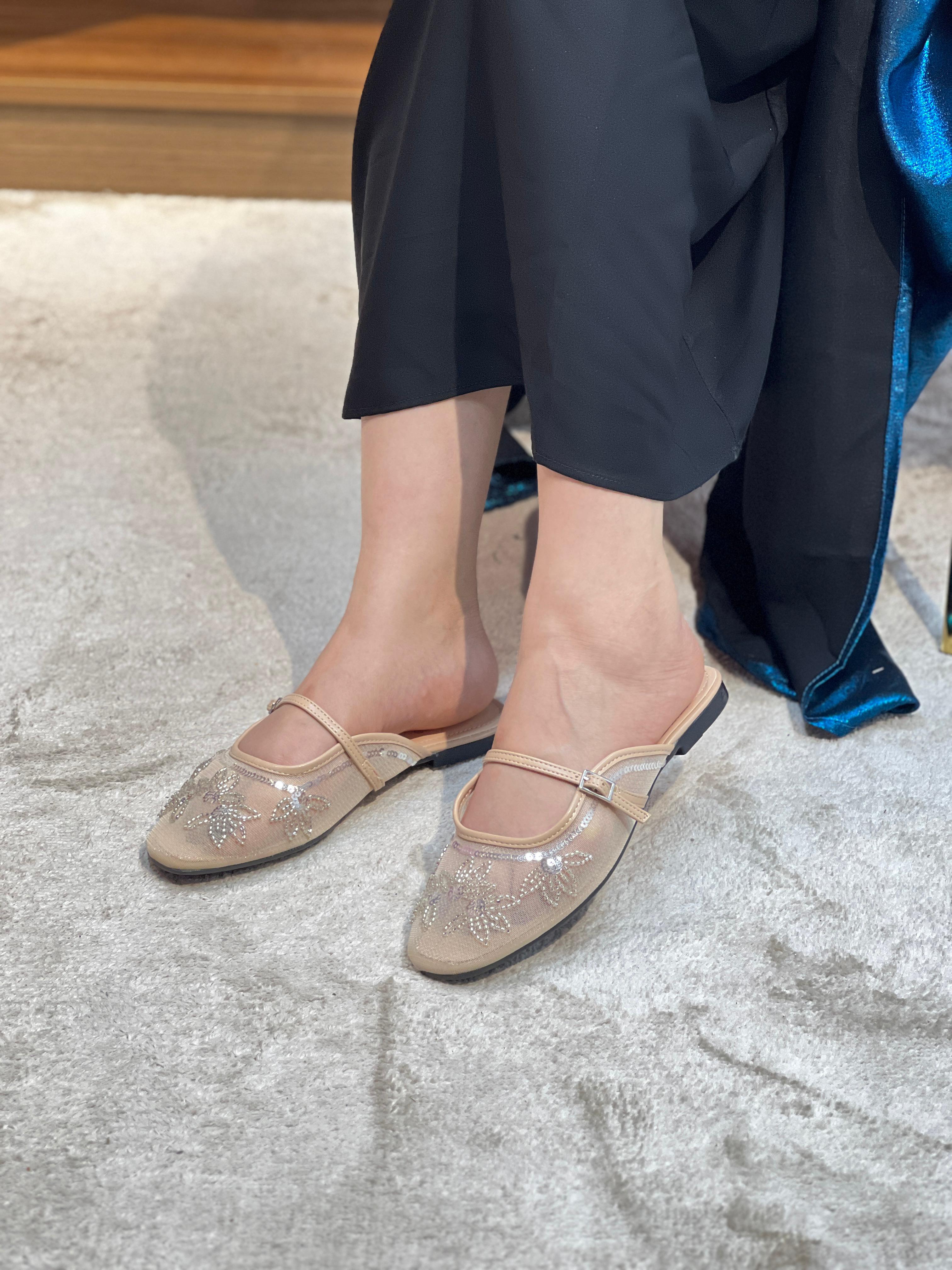 Babouche plates matière résille strassé