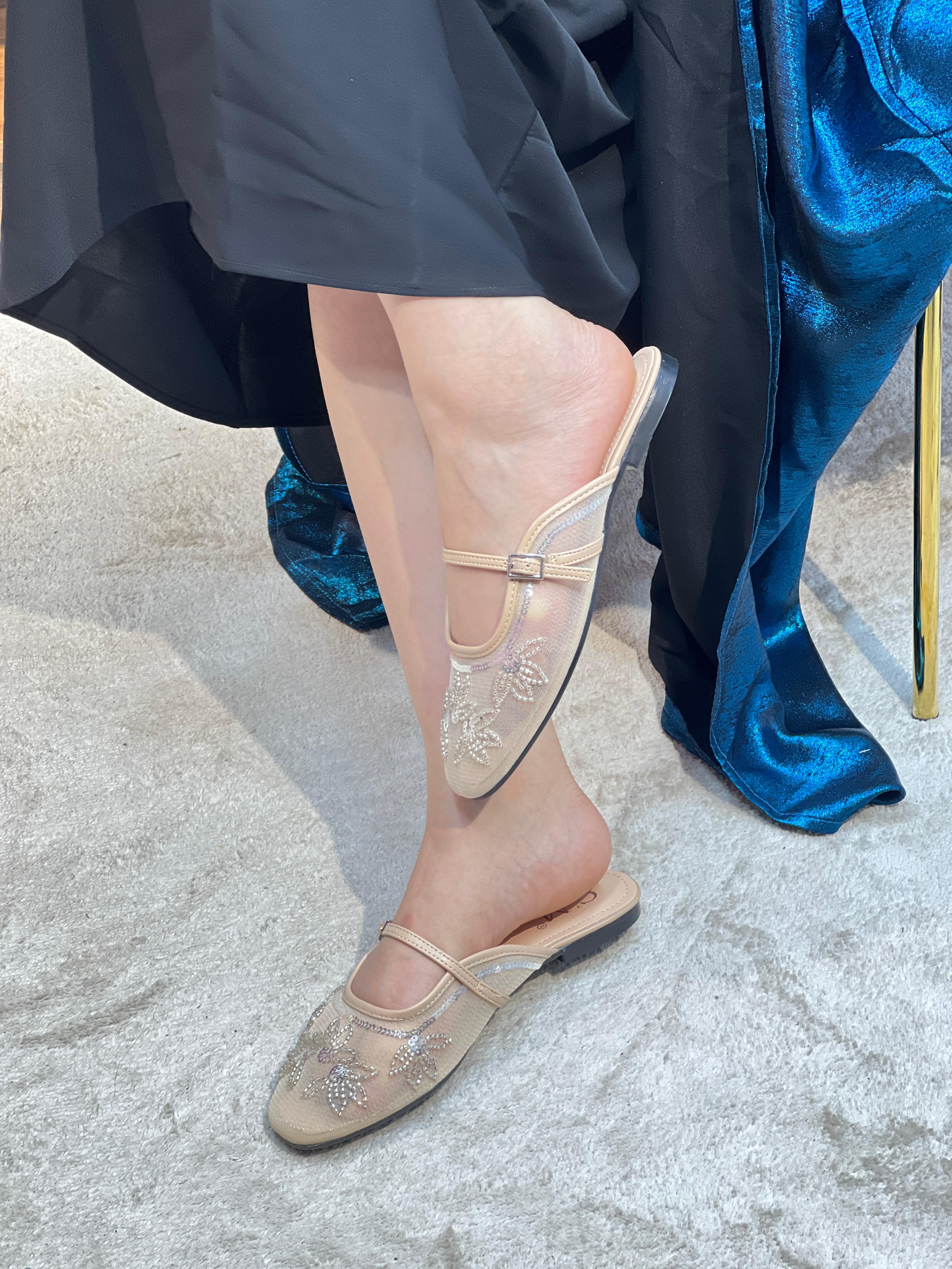 Babouche plates matière résille strassé