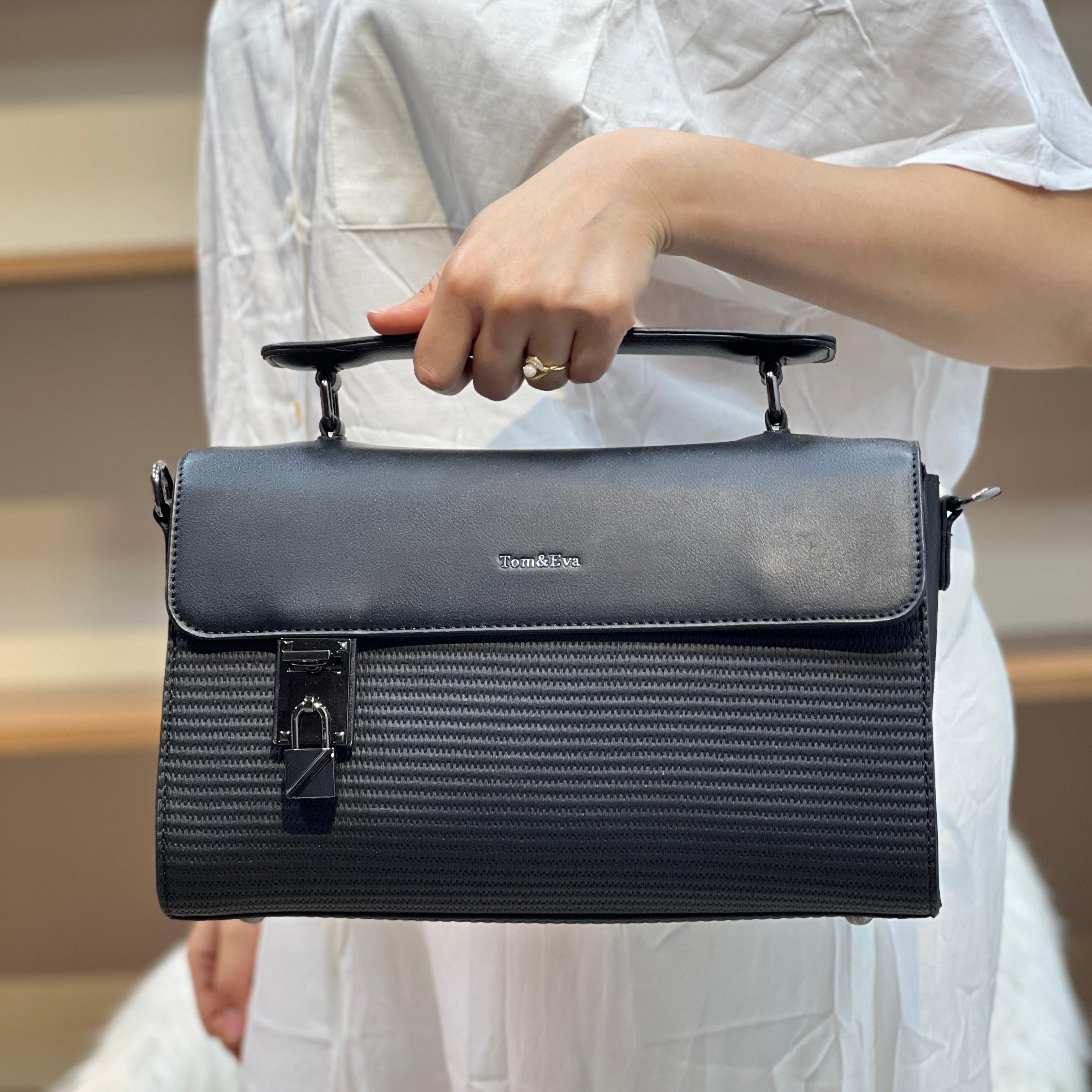 Sac à main élégant au design classique