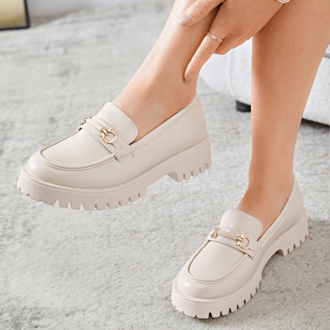 Mocassins avec détail doré