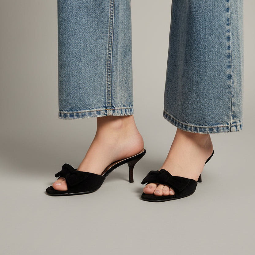 Mules à Talon Kitten et Nœud en Suédine