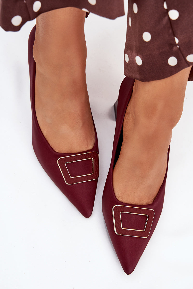 Escarpins avec boucle décorative