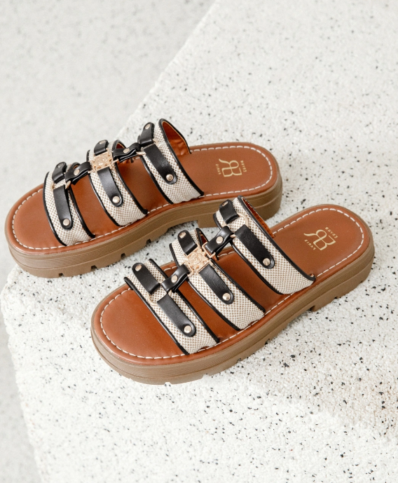sandales plates pour femme avec brides
