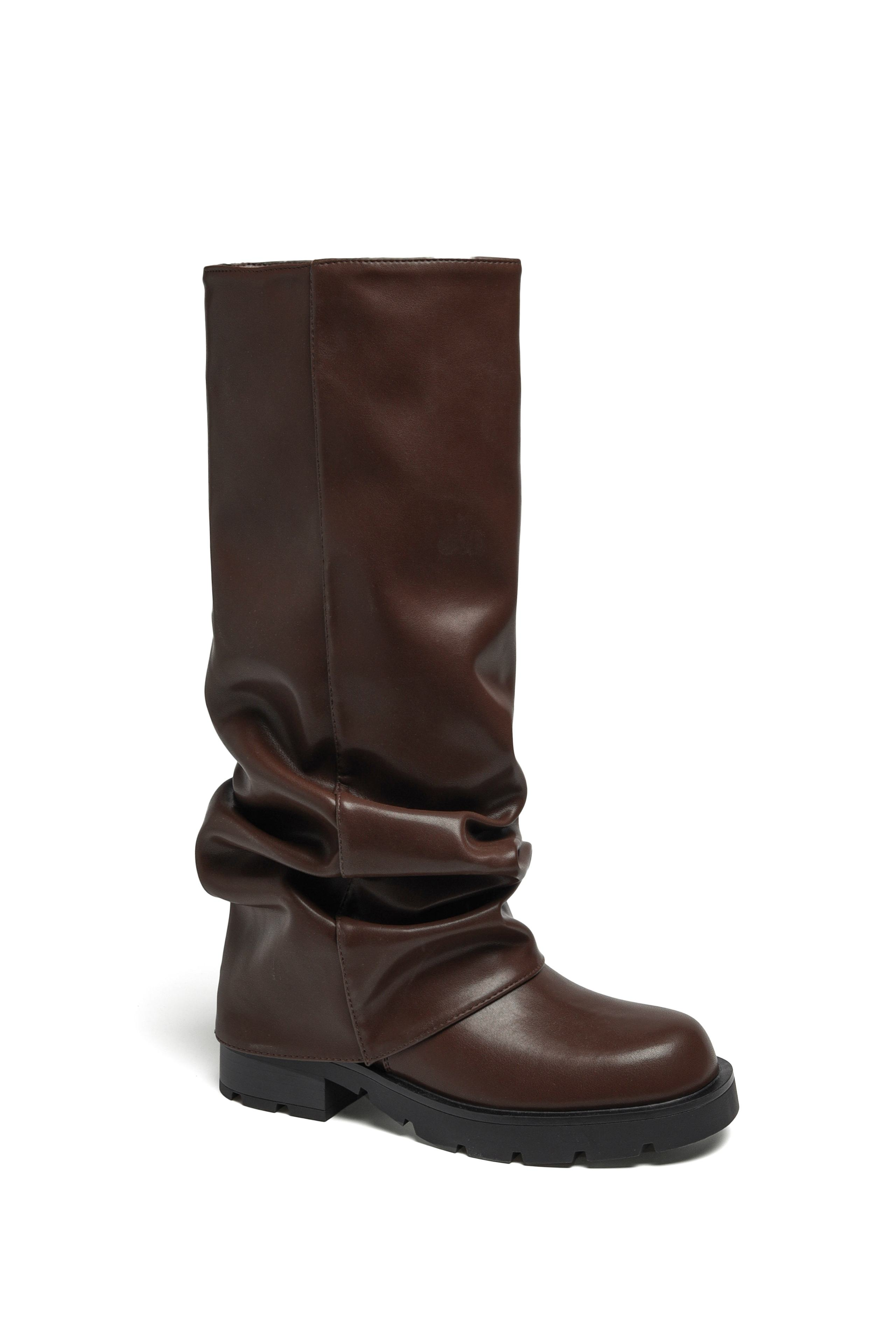 Bottes à volants avec imitation de jambe