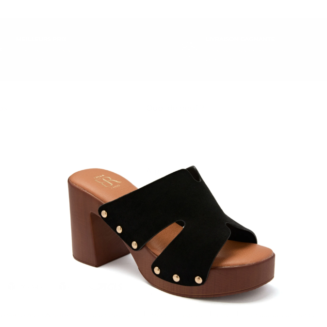 Sandale en suédine à talons carrés