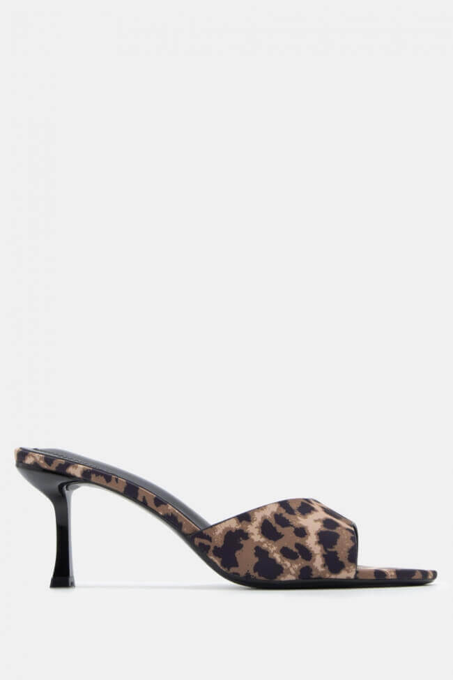 Sandale demi talon