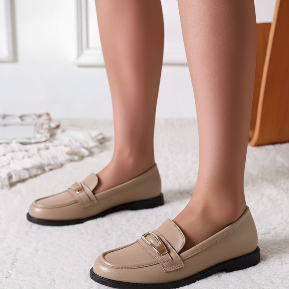 Mocassins avec boucle décorative