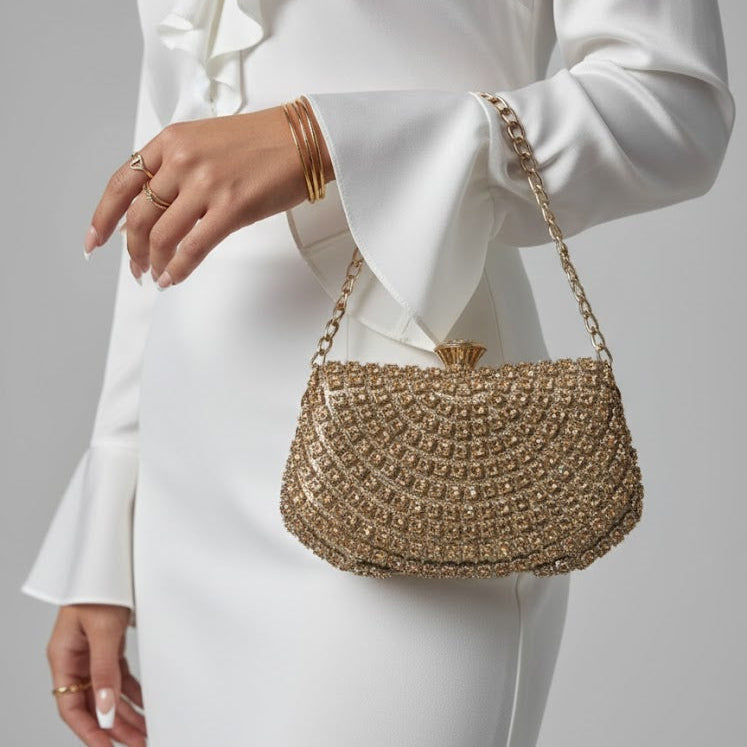 Ensemble d'Exception : Pochette de Gala & Mules Bijoux
