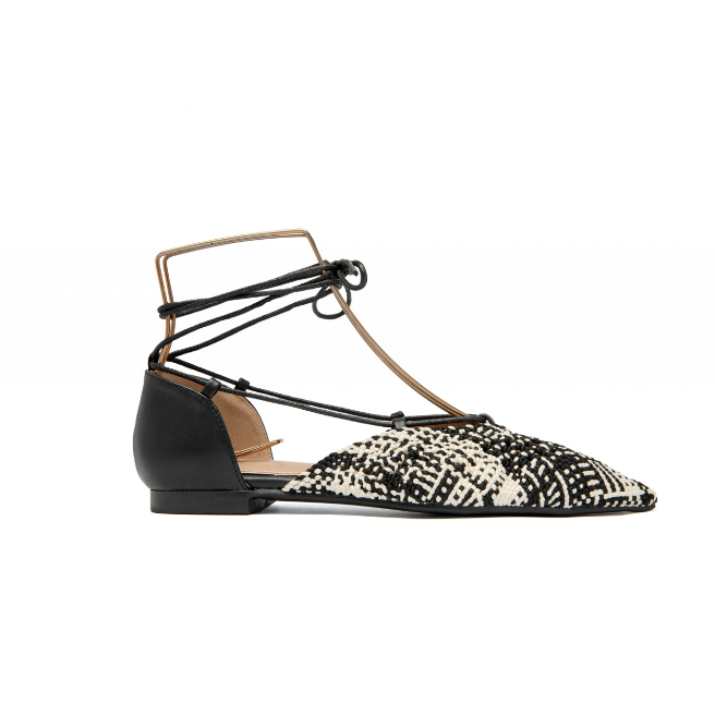 Ballerines à bout pointu au style délicat