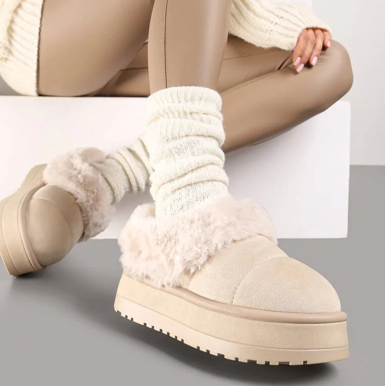 Bottes  courtes à plateforme avec fourrure et matelassage