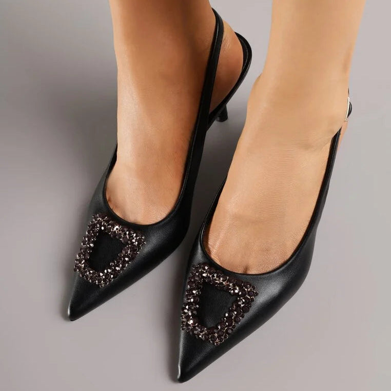 Escarpin à talons hauts avec boucle en zircon cubique en forme d'étoile