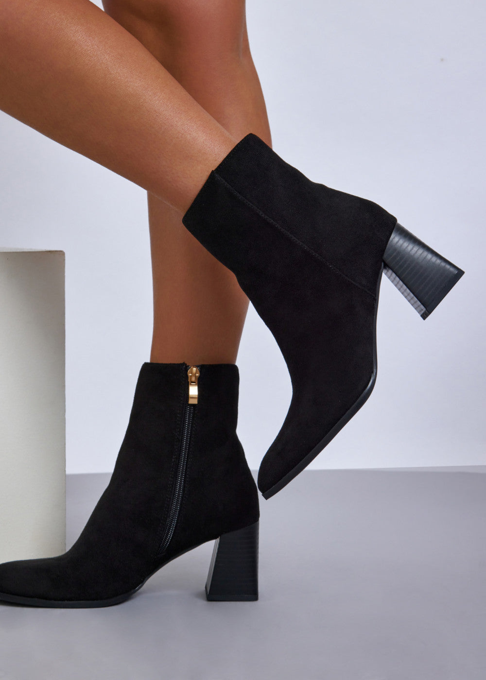 bottines pour femme en daim écologique avec fermeture éclair et talon