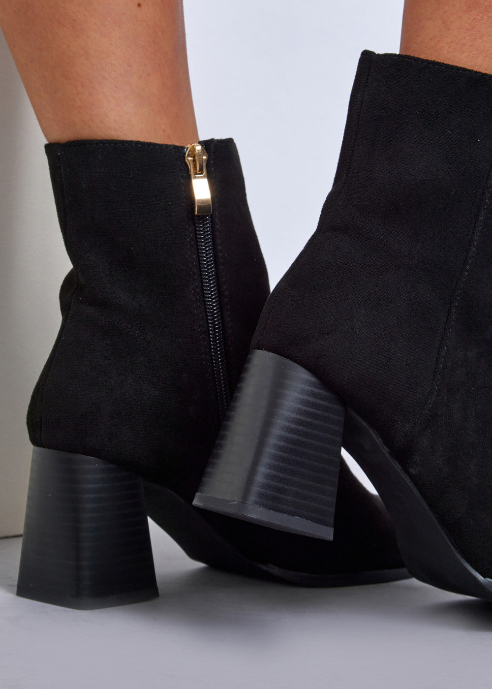 bottines pour femme en daim écologique avec fermeture éclair et talon
