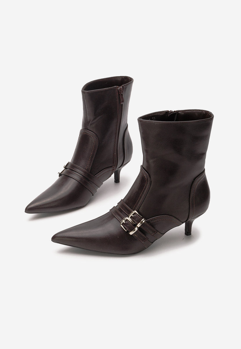 Demi bottes à talons aiguilles avec bouts pointus et boucles