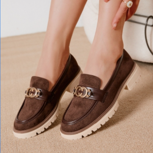 Chaussures à semelle épaisse