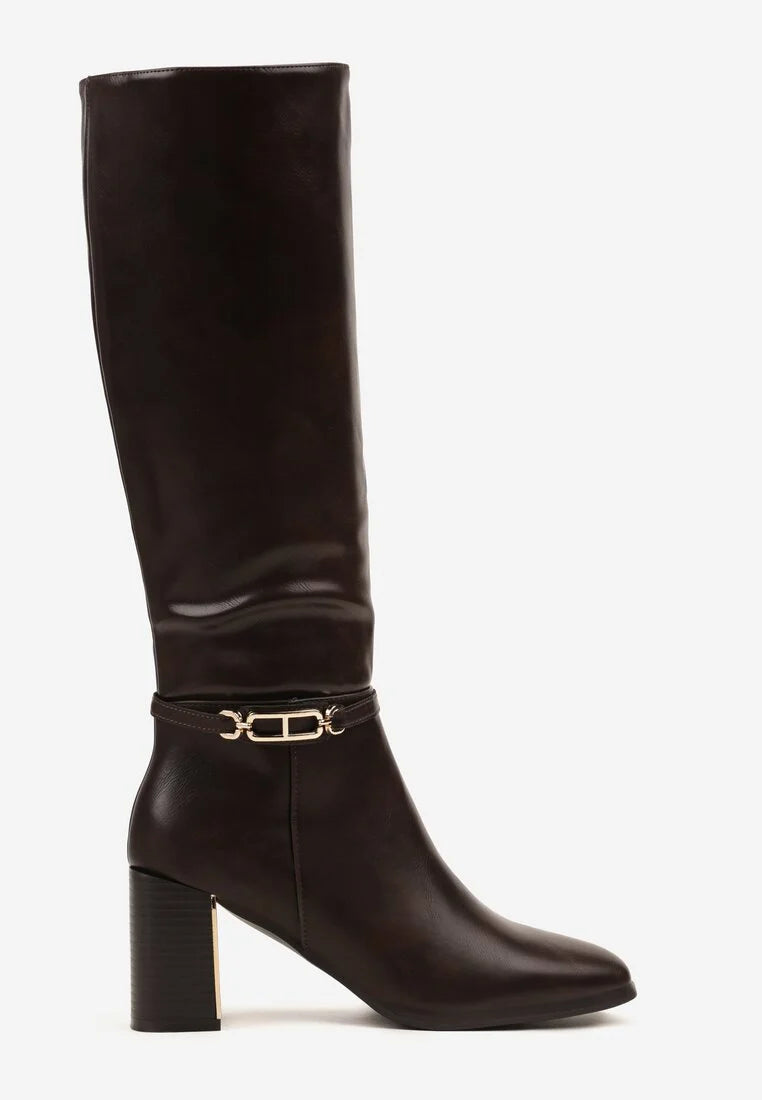 Bottines  avec applications décoratives sur la tige