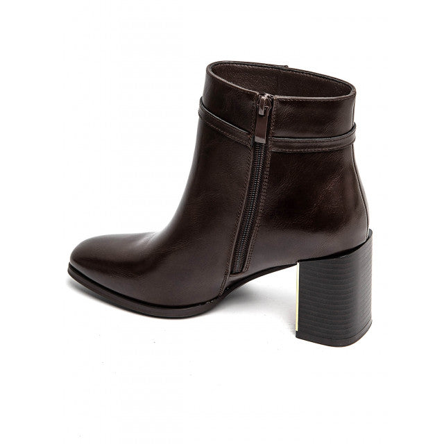 Bottines  allient élégance et modernité