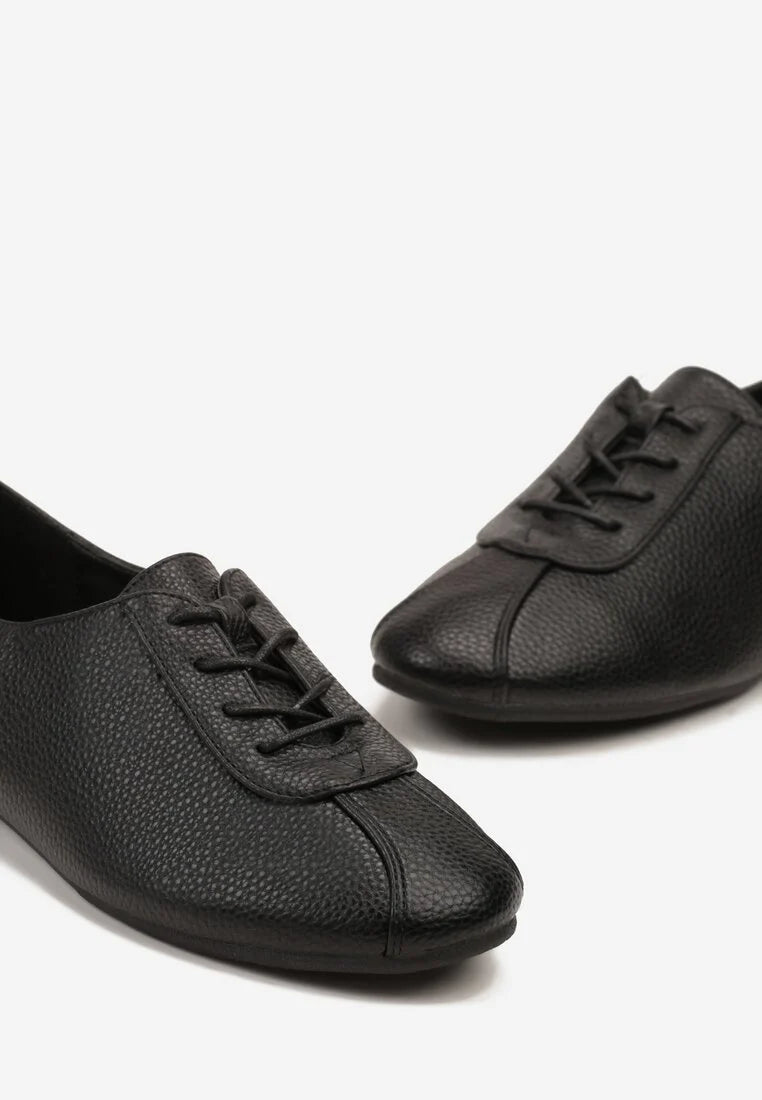 Ballerines basses de sport à lacets