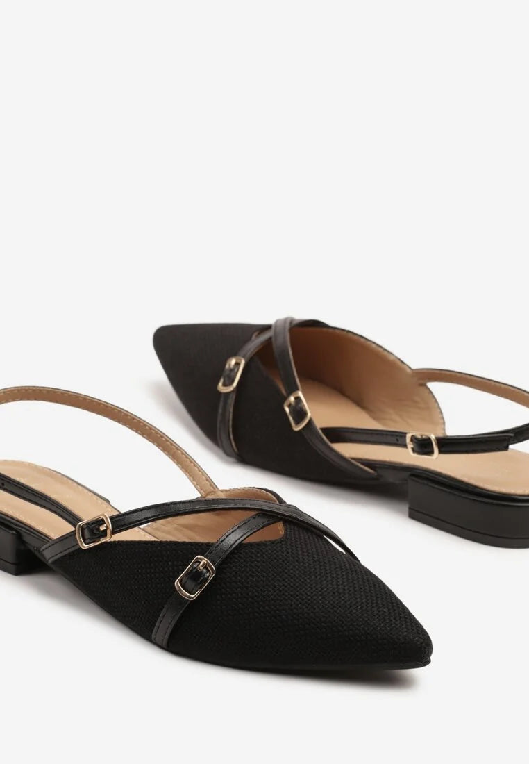 Ballrines noires à bout pointu avec brides à boucle
