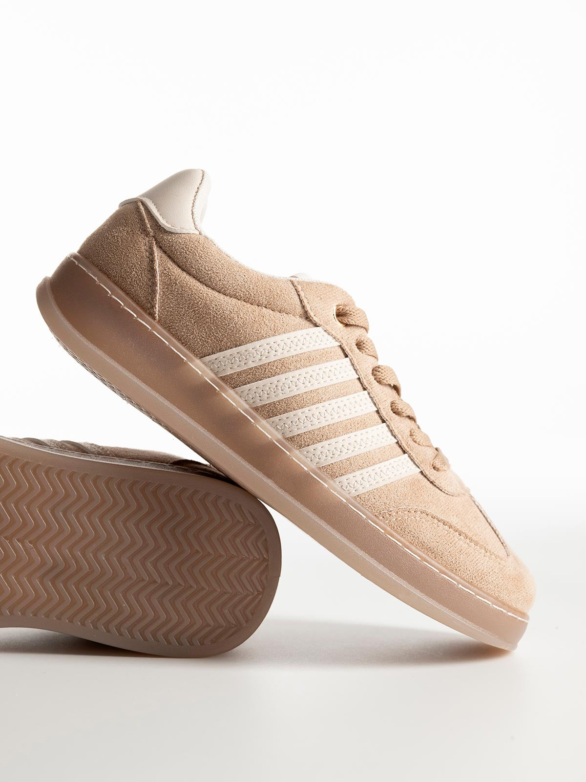 Baskets Rétro "Street-Chic"