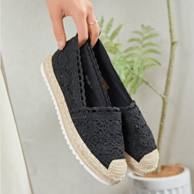 Espadrilles en dentelle