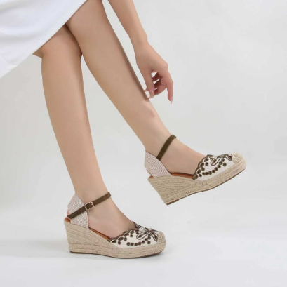 Espadrilles Compensées à Broderie Anglaise