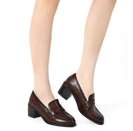 Mocassins à Talons Carrés