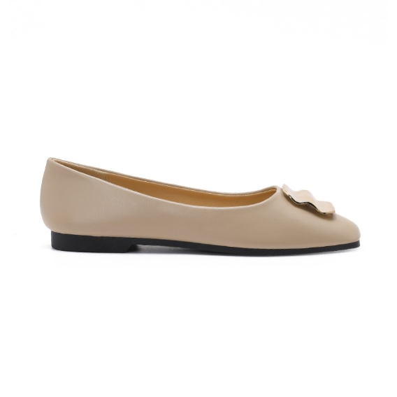 Ballerines à détail métallique